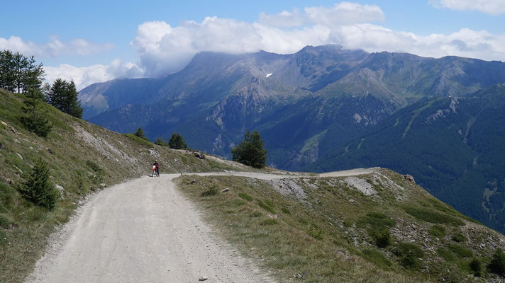 Auffahrt Monte Jafferau
