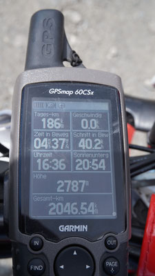 GPS zeigt  kanpp 2.800 meter am Monte Jafferau
